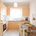 Lägenhet Levanda Cozy
