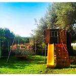 Levanda Cozy